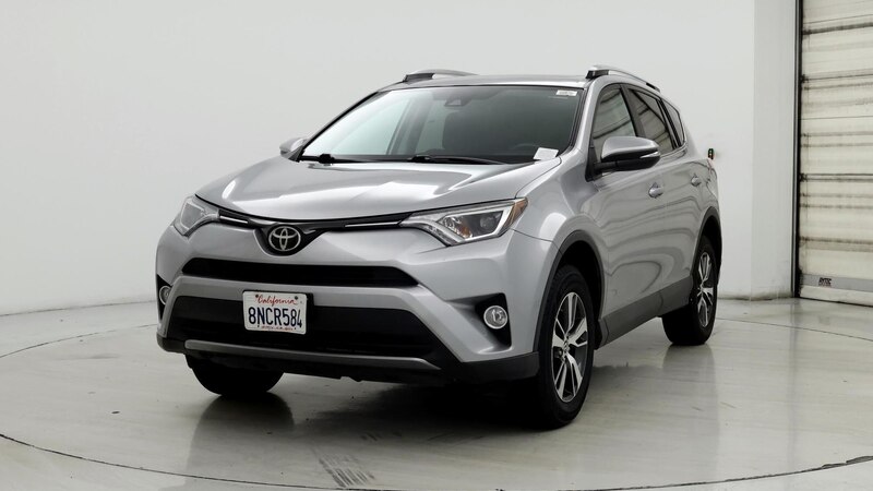 2018 Toyota RAV4 XLE 4