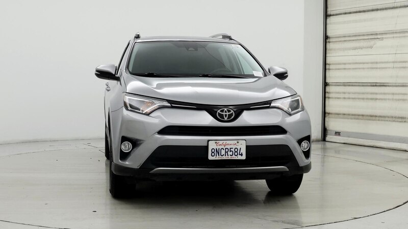 2018 Toyota RAV4 XLE 5