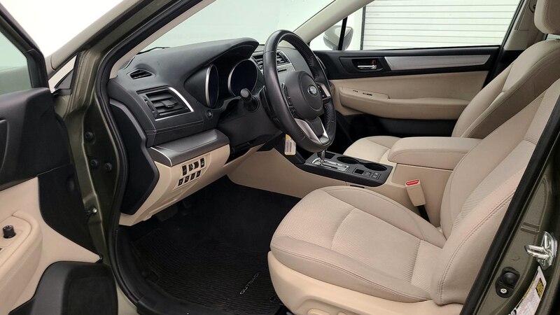 2018 Subaru Outback Premium 11