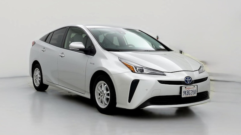 2022 Toyota Prius LE Hero Image