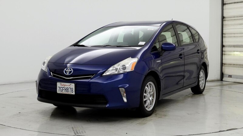 2014 Toyota Prius v Three 4