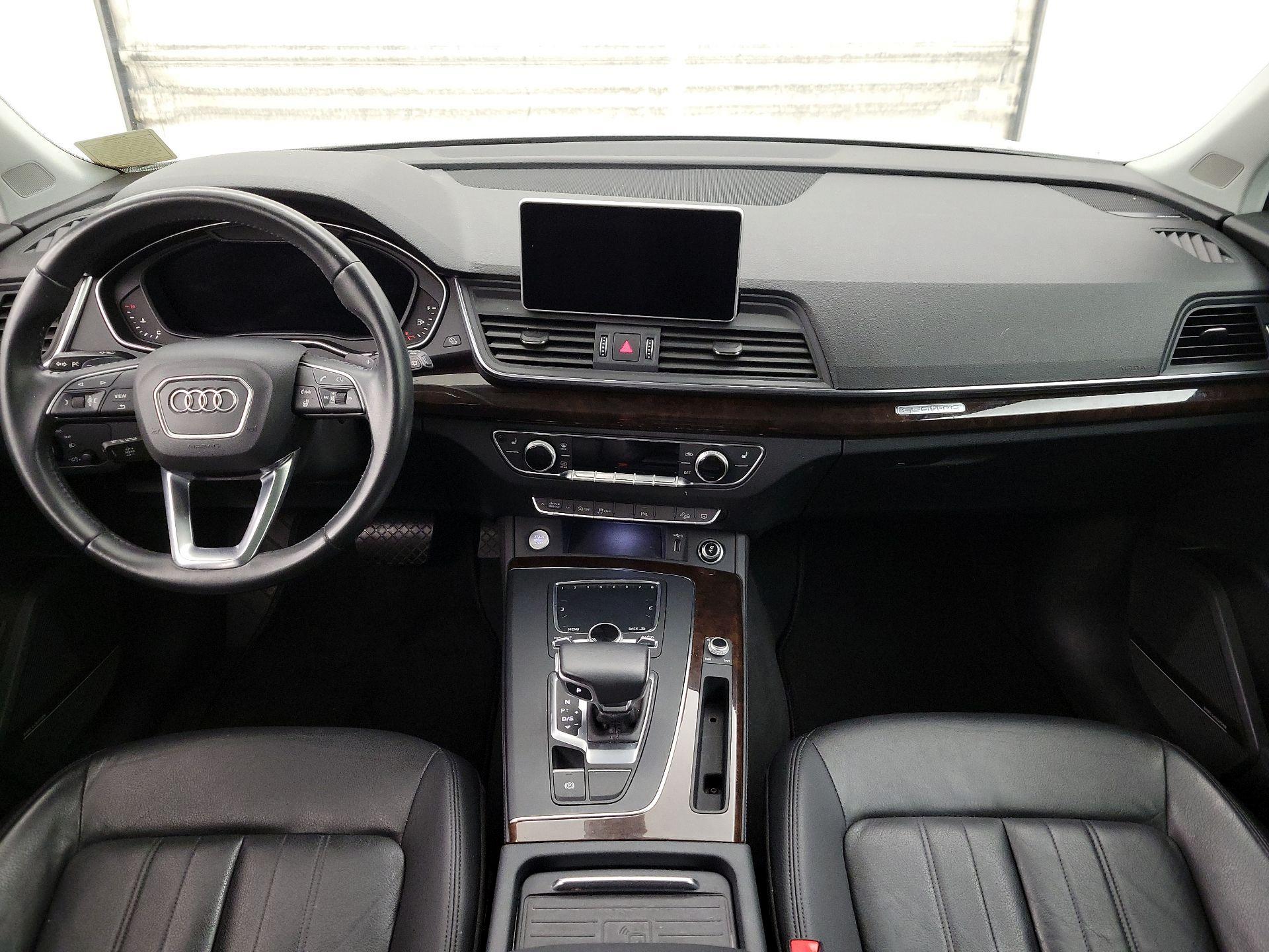 Thumbnail: 2019 Audi Q5 - 9