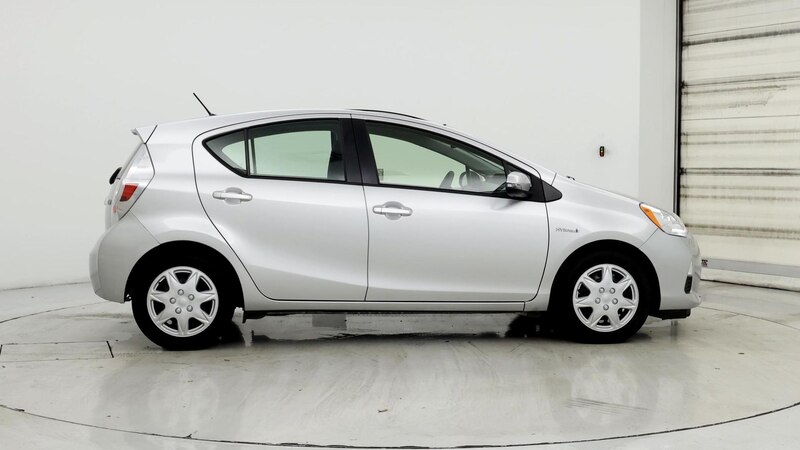 2013 Toyota Prius c Two 7