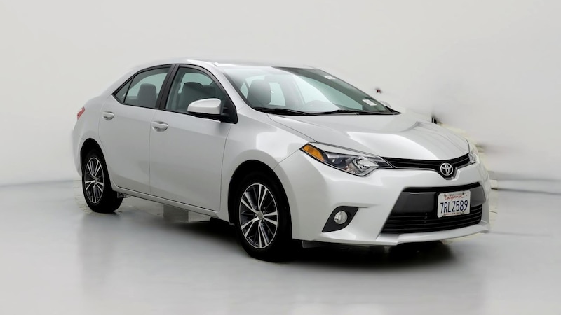 2016 Toyota Corolla LE Hero Image