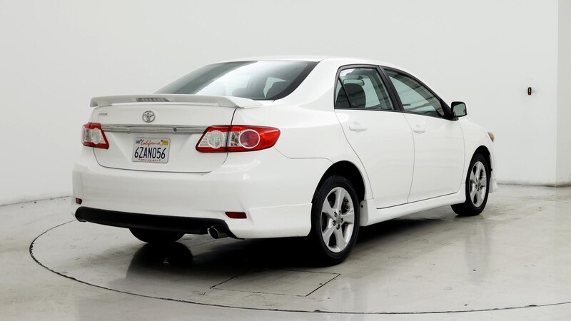 2013 Toyota Corolla S 8