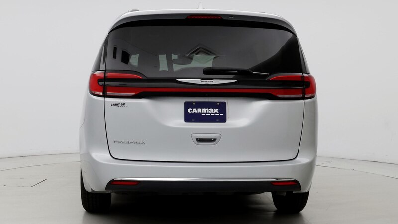 2022 Chrysler Pacifica Touring L 6