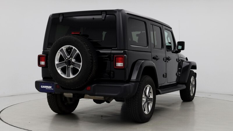 2020 Jeep Wrangler Unlimited Sahara 8