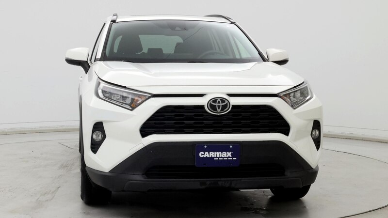 2019 Toyota RAV4 XLE 5