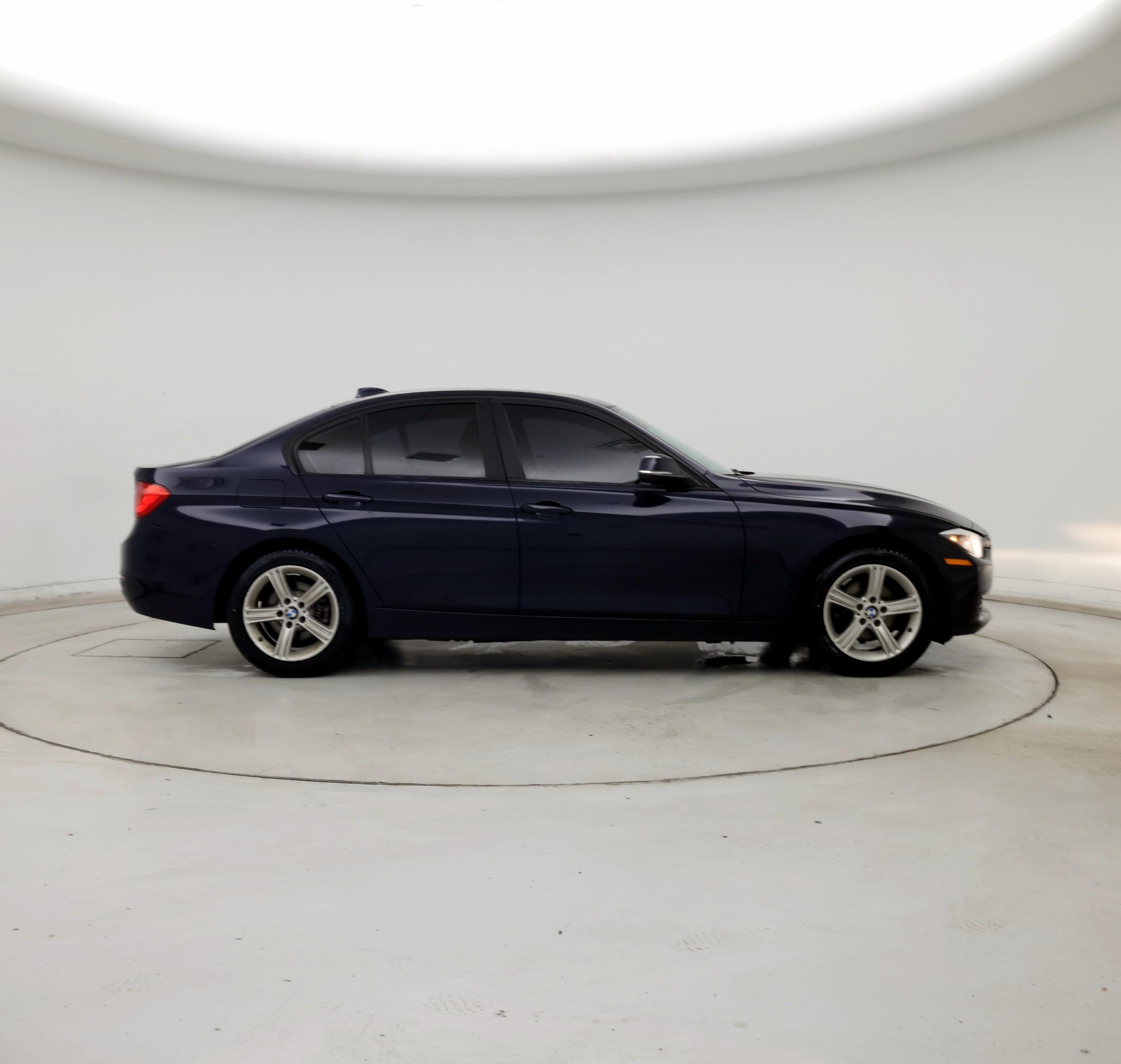 Thumbnail: 2015 BMW 3 Series - 7