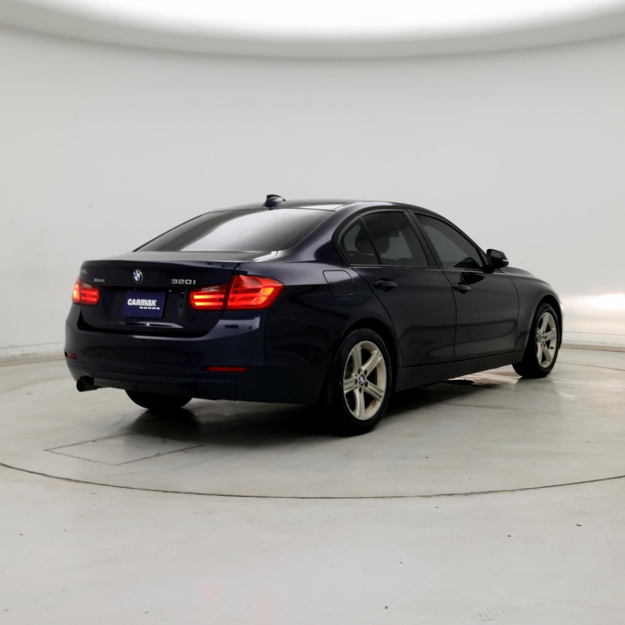 Thumbnail: 2015 BMW 3 Series - 8