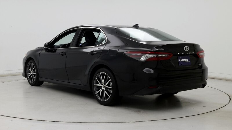 2023 Toyota Camry XLE 2