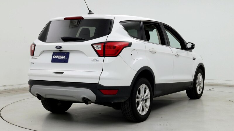 2019 Ford Escape SE 8