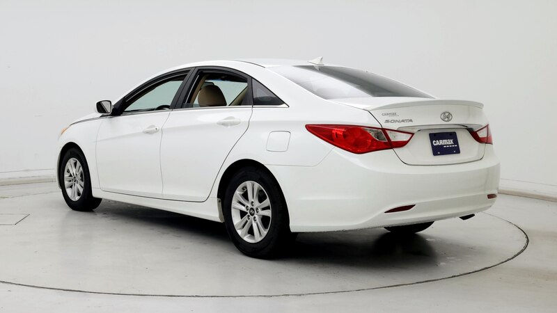 2013 Hyundai Sonata GLS 2