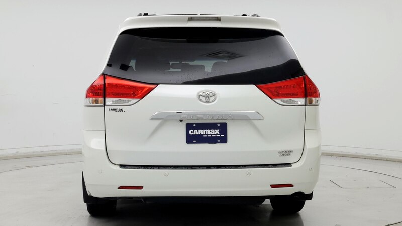 2014 Toyota Sienna Limited 6