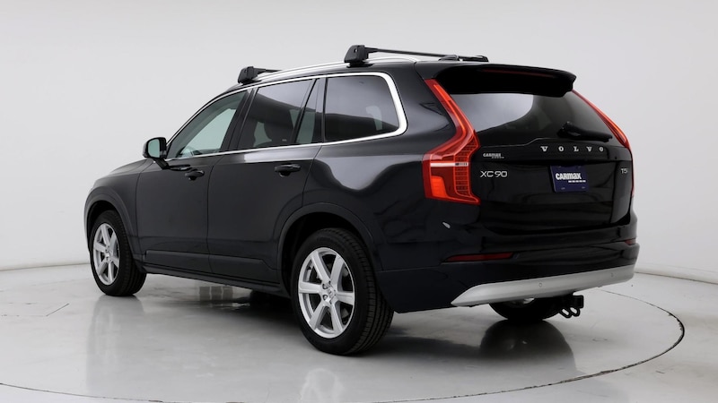 2022 Volvo XC90 T5 Momentum 2