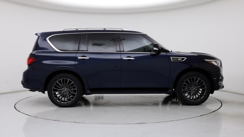 2022 INFINITI QX80 Premium Select 7