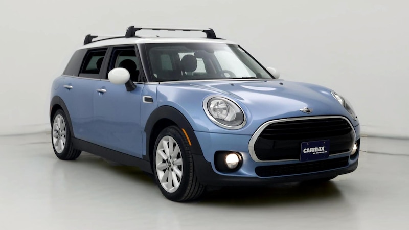 2016 MINI Cooper Clubman  Hero Image