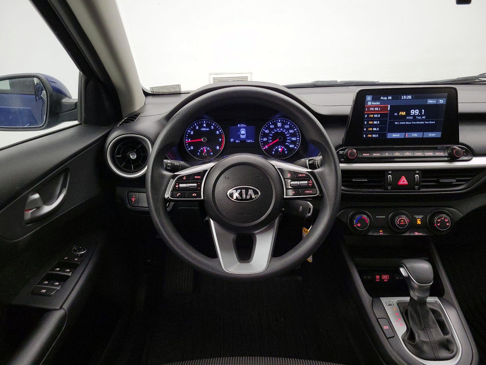 Thumbnail: 2020 Kia Forte - 10