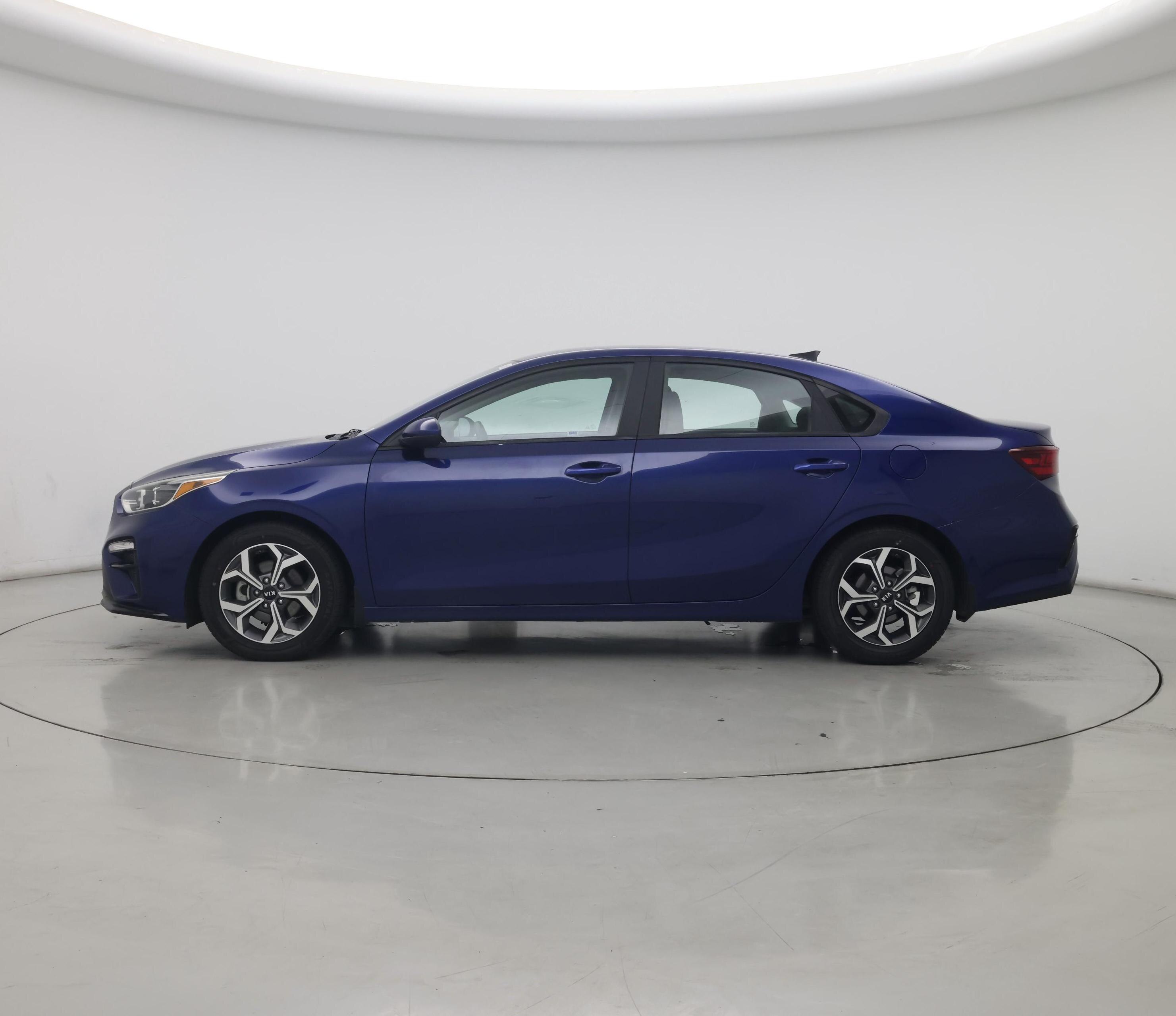 Thumbnail: 2020 Kia Forte - 3
