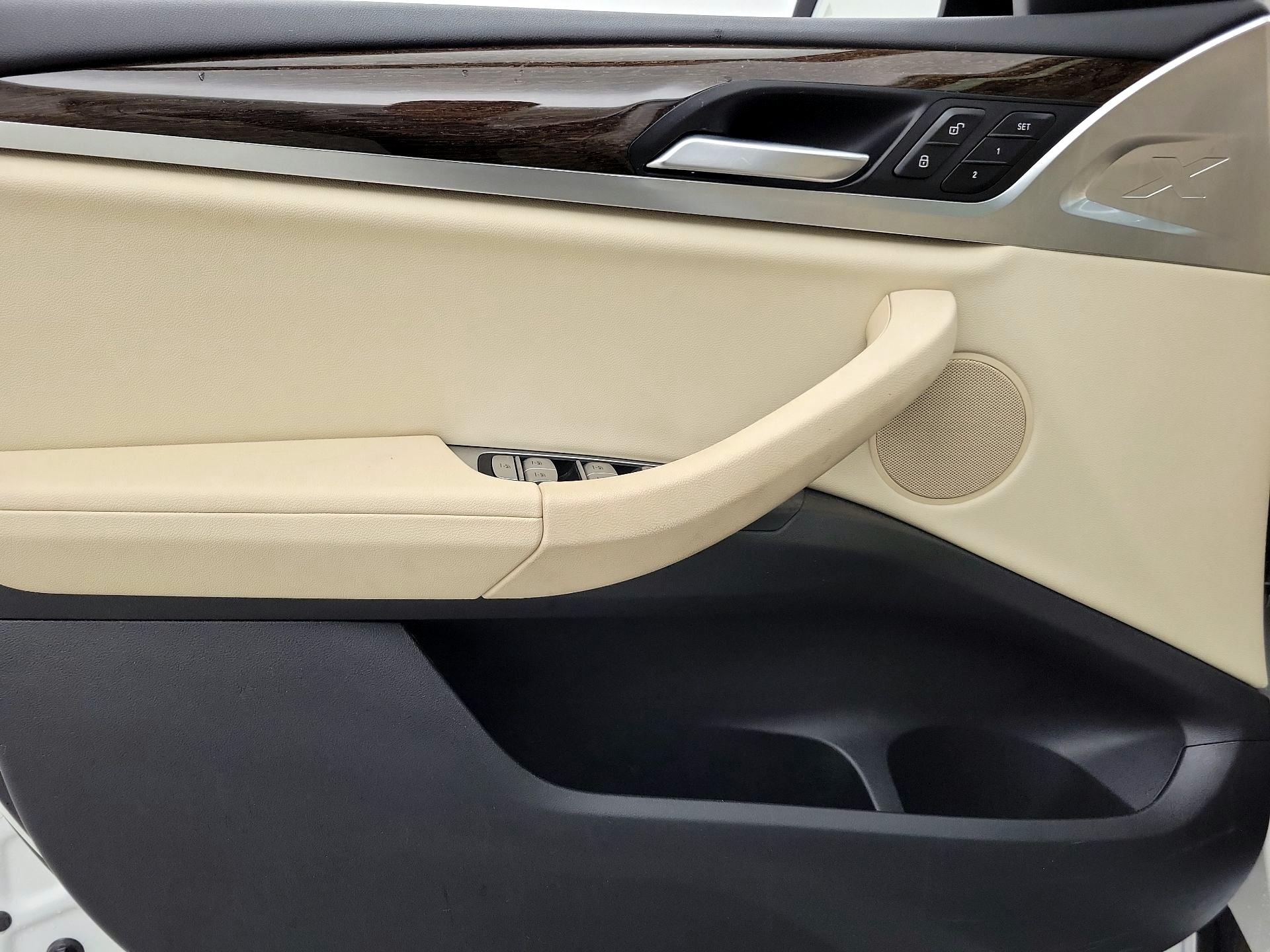 Thumbnail: 2021 BMW X3 - 12