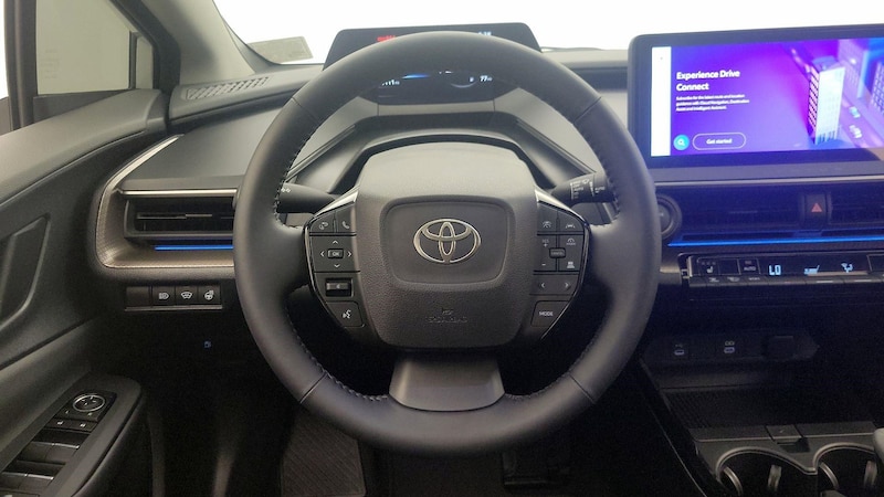 2024 Toyota Prius XLE 10