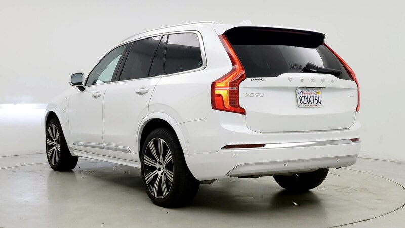 2022 Volvo XC90 T8 Inscription 2