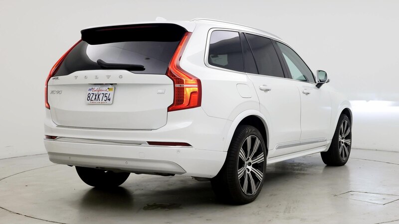 2022 Volvo XC90 T8 Inscription 8