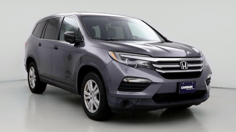 2017 Honda Pilot LX Hero Image