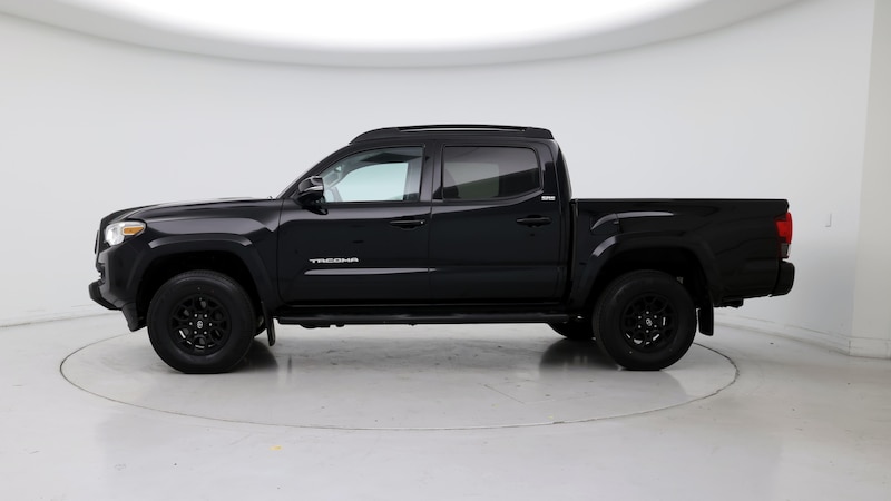 2020 Toyota Tacoma SR5 3