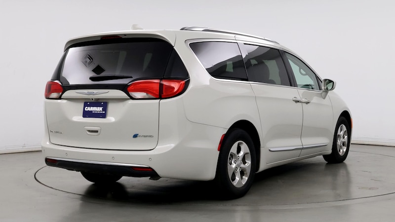 2020 Chrysler Pacifica Hybrid Touring L 8