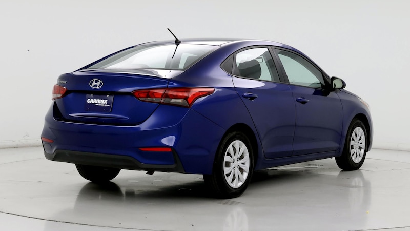 2020 Hyundai Accent SE 8