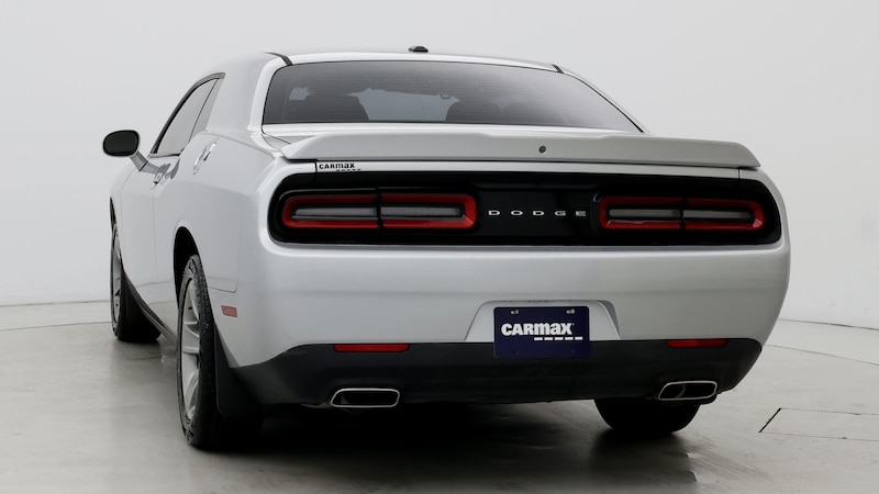 2019 Dodge Challenger SXT 6