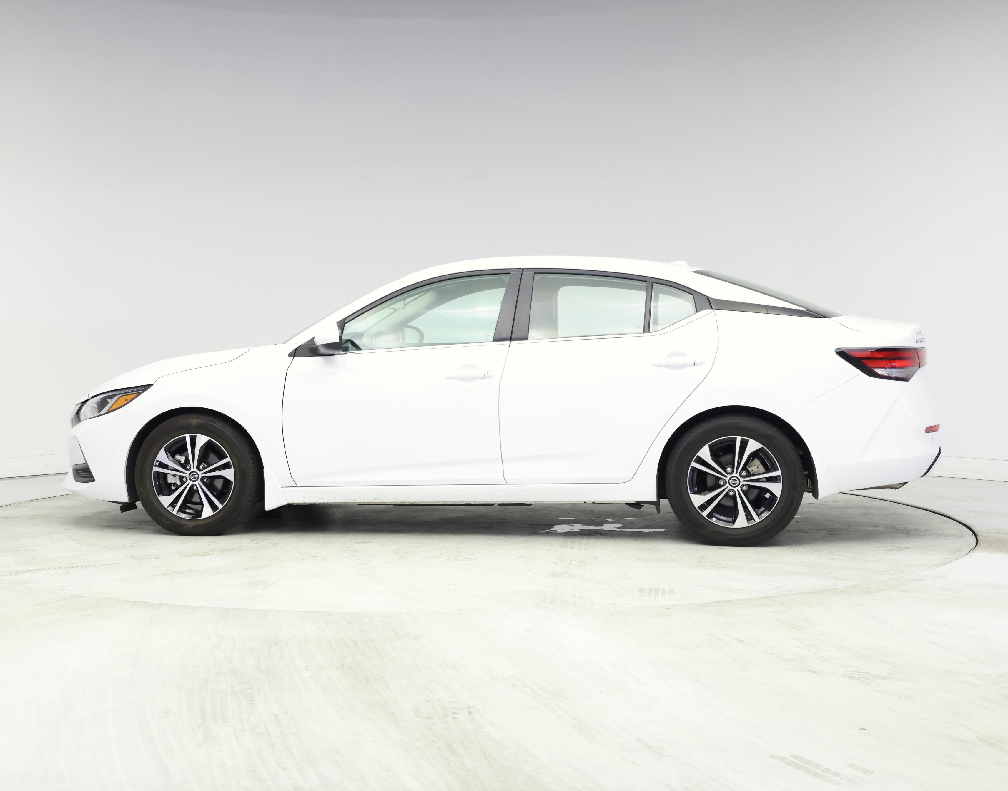 Thumbnail: 2023 Nissan Sentra - 3
