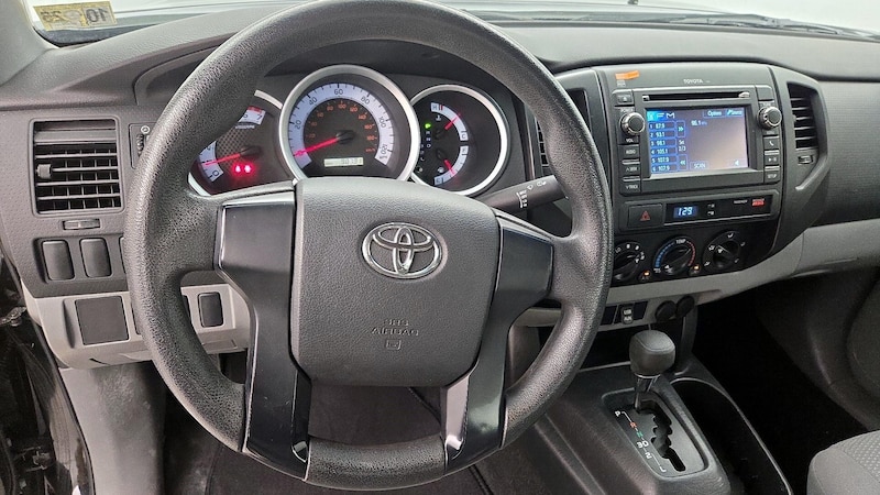 2013 Toyota Tacoma  10