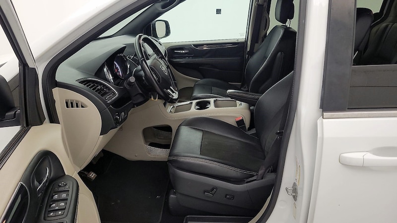 2019 Dodge Grand Caravan SXT 11