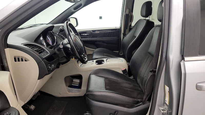 2019 Dodge Grand Caravan SXT 11