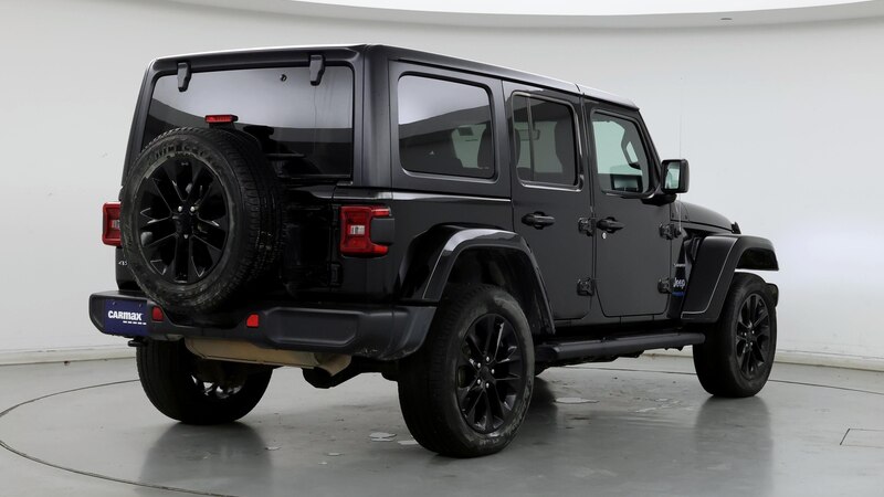 2021 Jeep Wrangler Unlimited Sahara 8