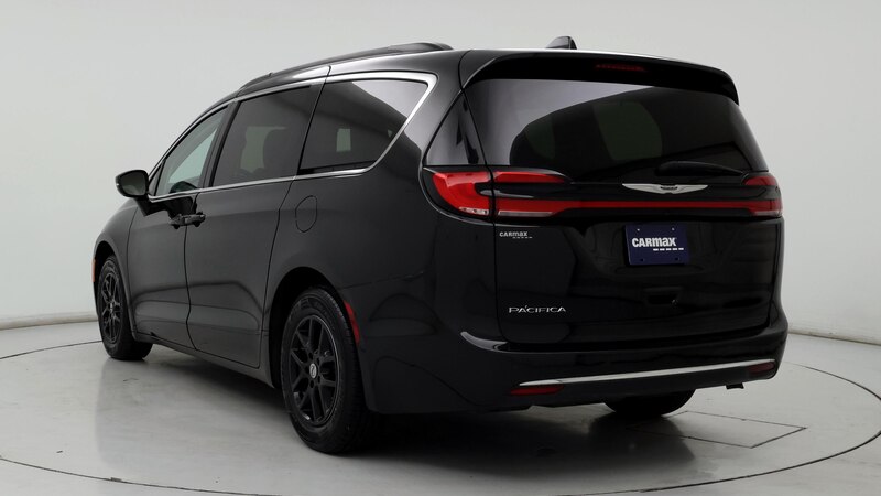 2022 Chrysler Pacifica Touring L 2