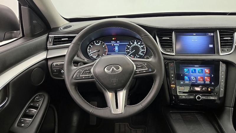 2021 INFINITI QX50 Luxe 10