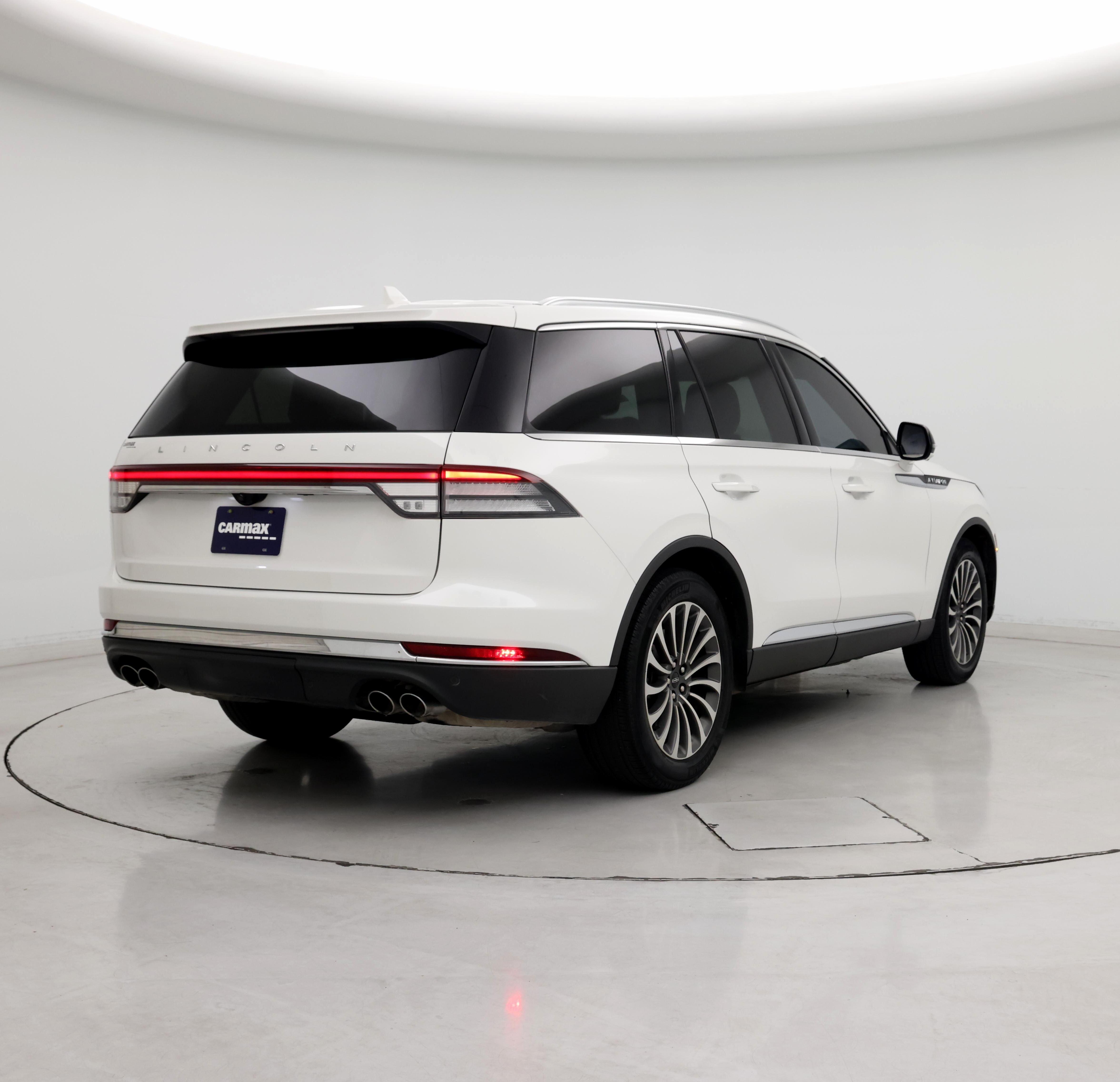Thumbnail: 2020 Lincoln Aviator - 8
