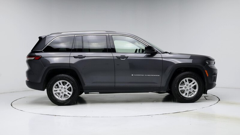 2023 Jeep Grand Cherokee Laredo 7