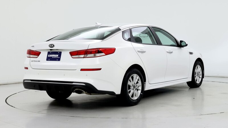 2019 Kia Optima LX 8