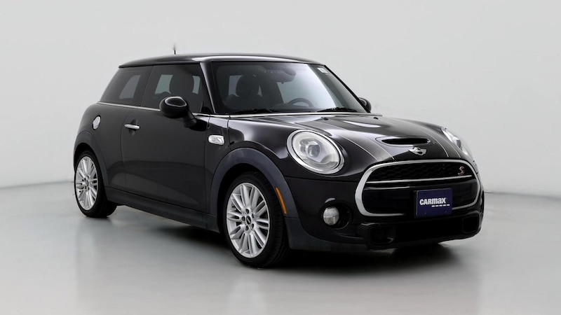 2015 MINI Cooper Hardtop S Hero Image