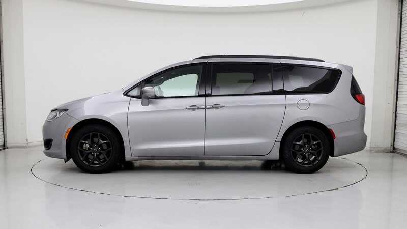 2020 Chrysler Pacifica Touring L 3