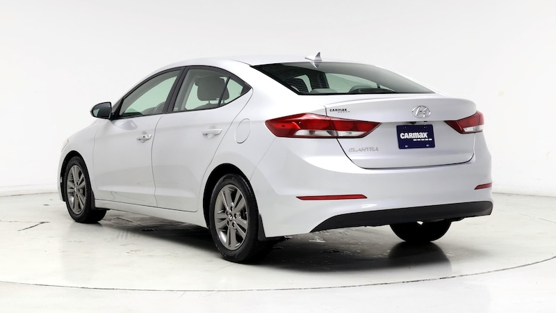 2018 Hyundai Elantra SE 2