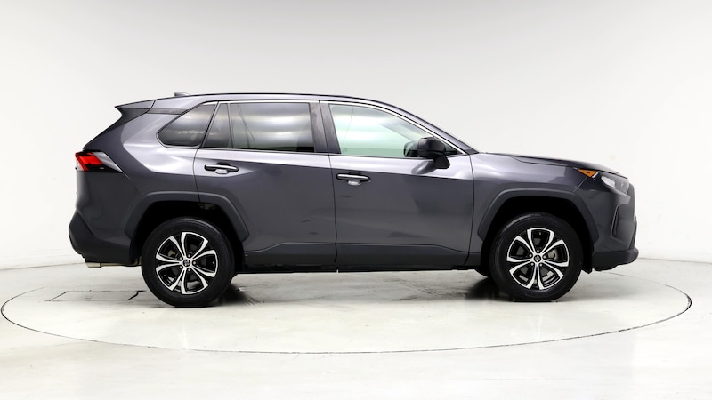 2022 Toyota RAV4 LE 7