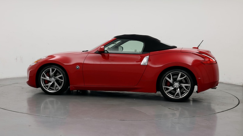 2017 Nissan Z Sport 7