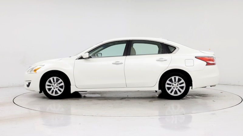 2014 Nissan Altima S 3