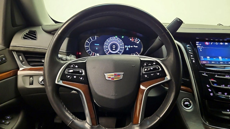 2018 Cadillac Escalade ESV 10