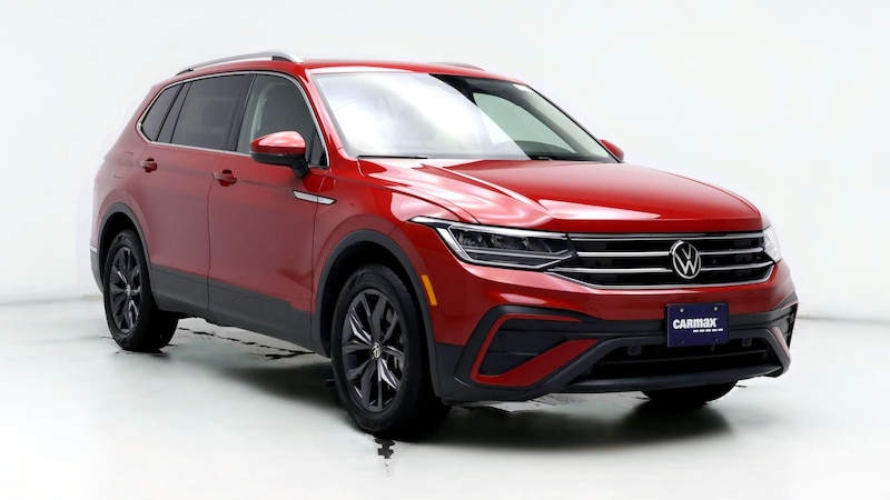 2023 Volkswagen Tiguan SE Hero Image